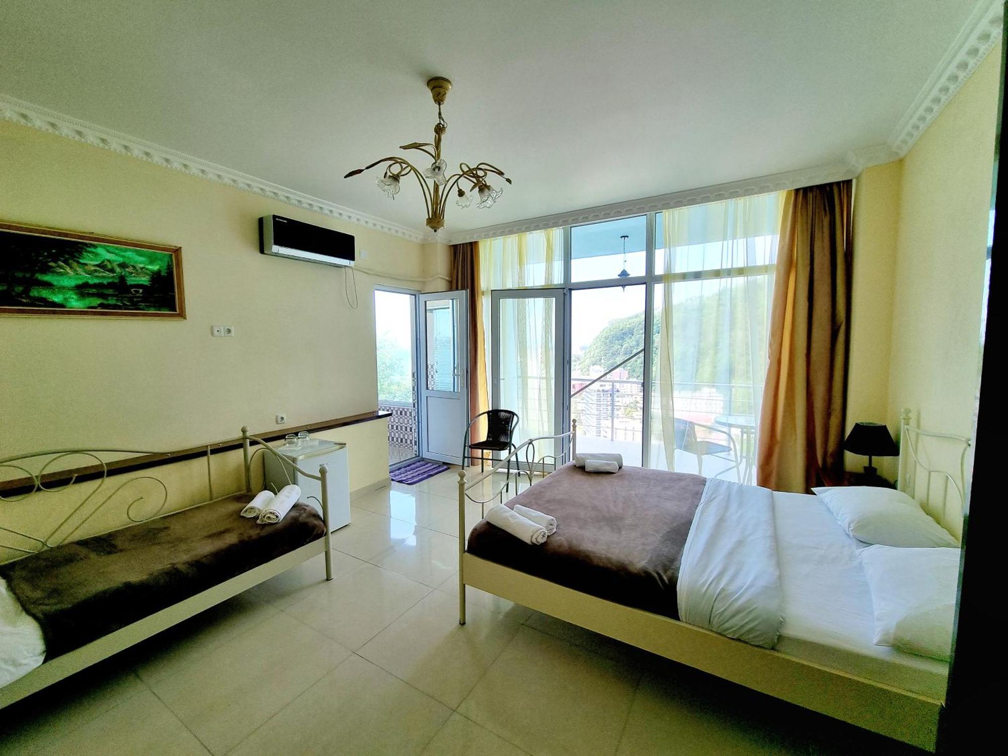 Calypso Kvariati Inn Room photo