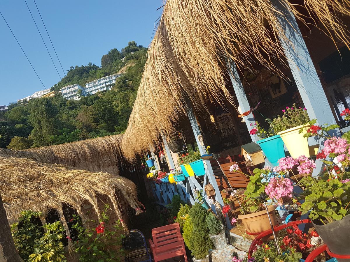 Calypso Kvariati Inn Exterior photo