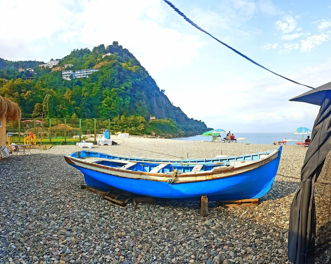 Calypso Kvariati Inn Exterior photo
