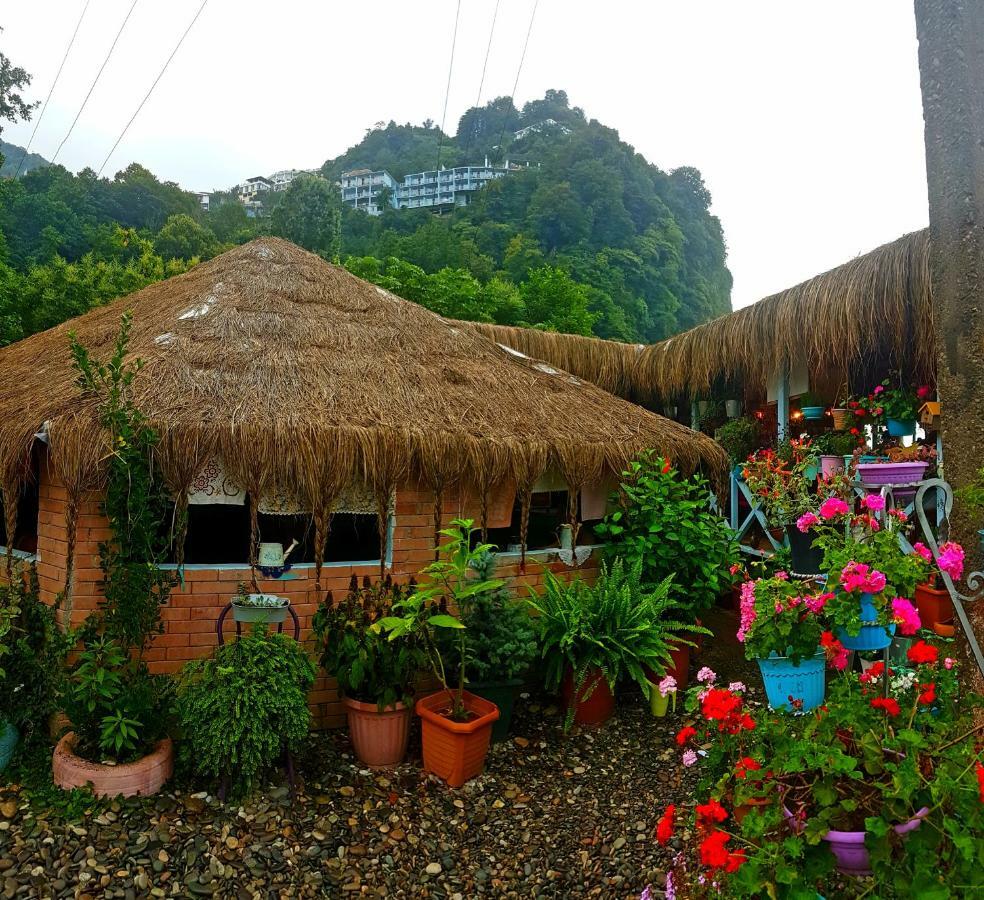 Calypso Kvariati Inn Exterior photo